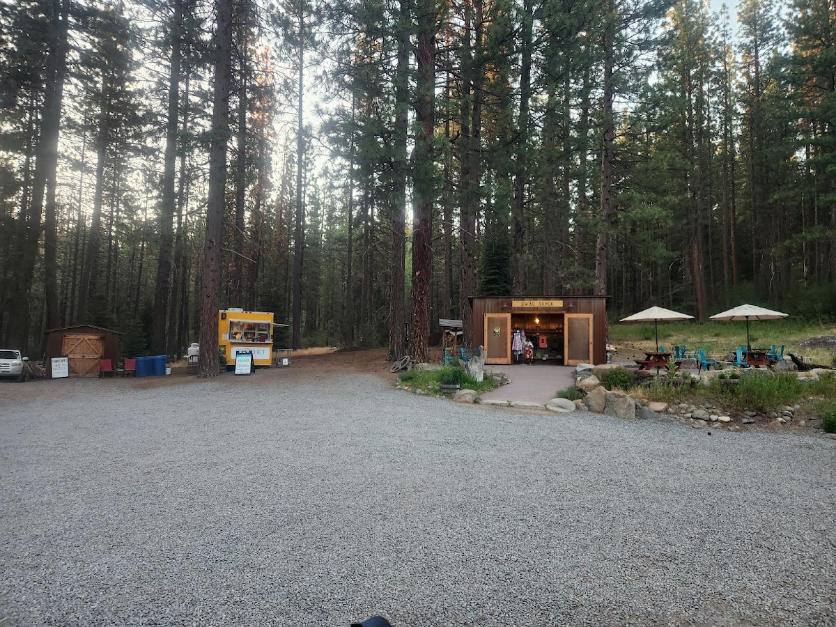 Ricochet Café Photos 2